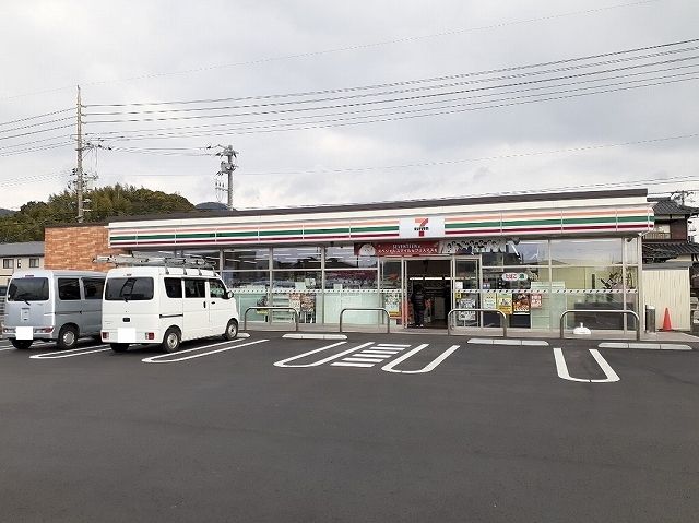 近くのセブンイレブン光市中央2丁目店まで150m(徒歩2分)