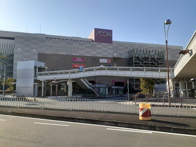 近くのイオンモール大阪ドームシティ店まで1,111m（徒歩14分）