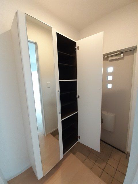 クレインB_内装_0