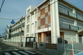 近くの市立会津小学校様まで850m（徒歩11分）