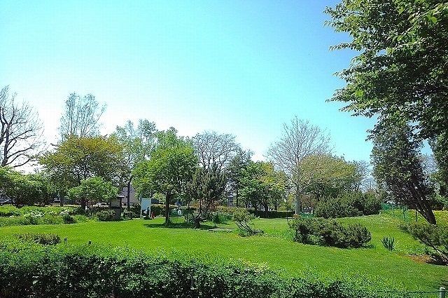 近くの太平公園まで400m(徒歩5分)