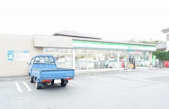 近くのファミリーマート 東久留米八幡まで500m(徒歩7分)