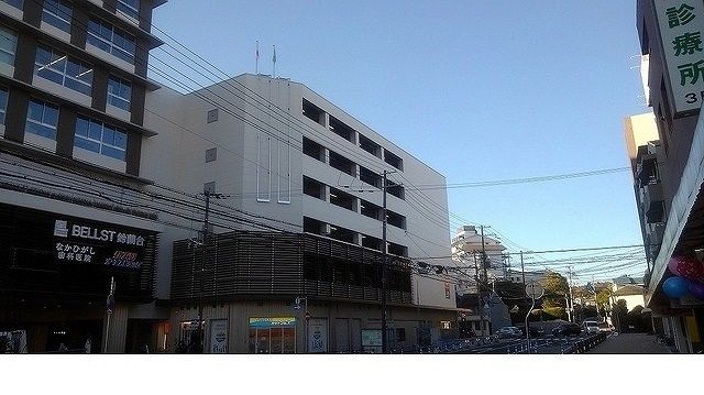 近くの神戸市北区役所様まで750m（徒歩10分）