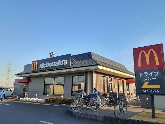 近くのマクドナルド 所沢狭山街道入曽まで500m(徒歩7分)