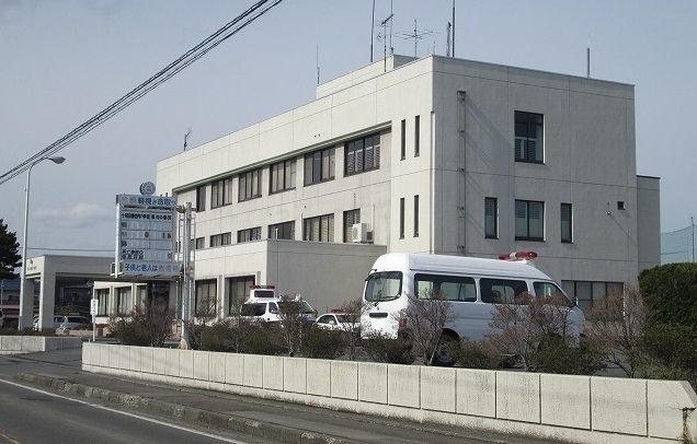 近くの十和田警察署まで750m（徒歩10分）