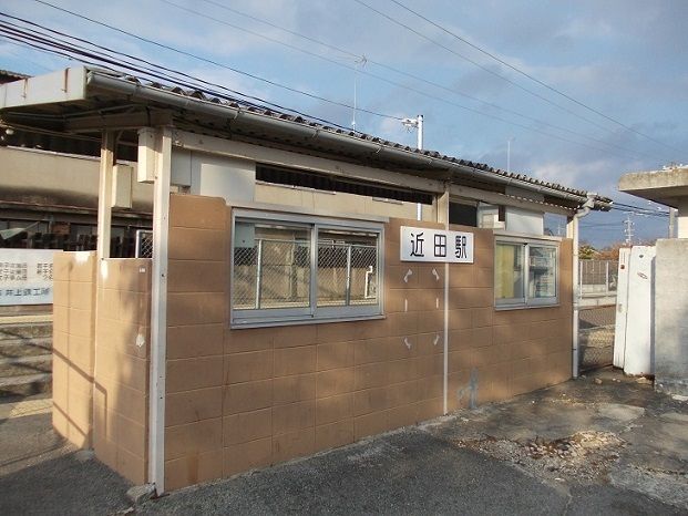 近くの駅まで450m（徒歩6分）