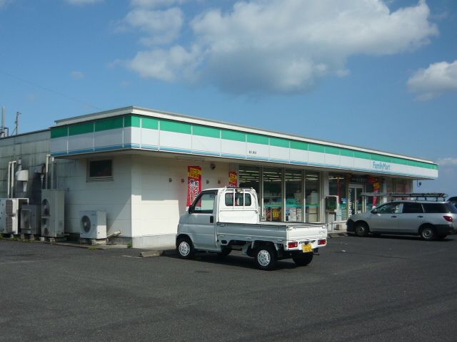 近くのコンビニまで2,150m（徒歩27分）