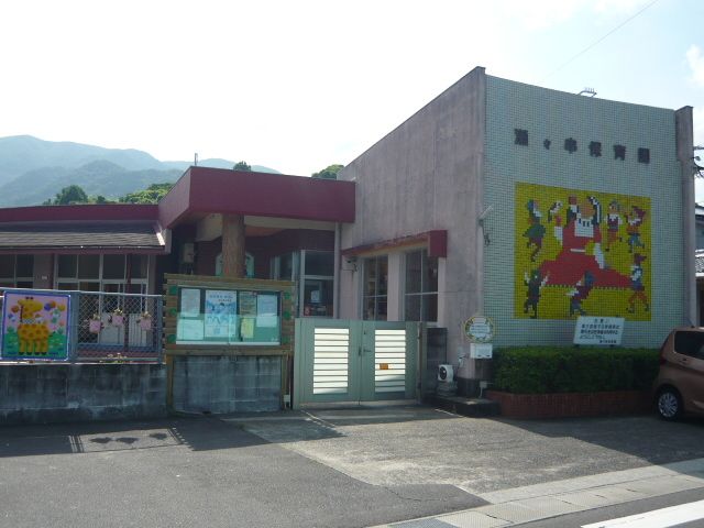 近くの幼稚園・保育園まで2,230m（徒歩28分）