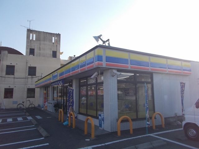 近くのミニストップ 菊川堀之内店まで1,300m(徒歩17分)
