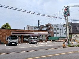 近くのセブンイレブンまで110m（徒歩2分）