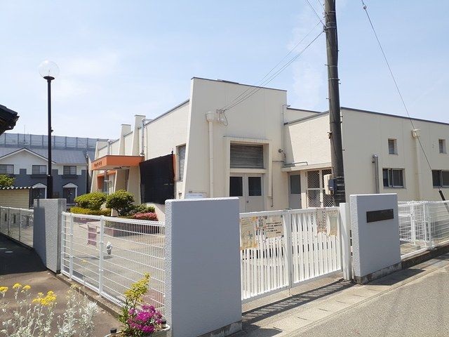 近くの江南市立布袋保育園まで808m(徒歩11分)