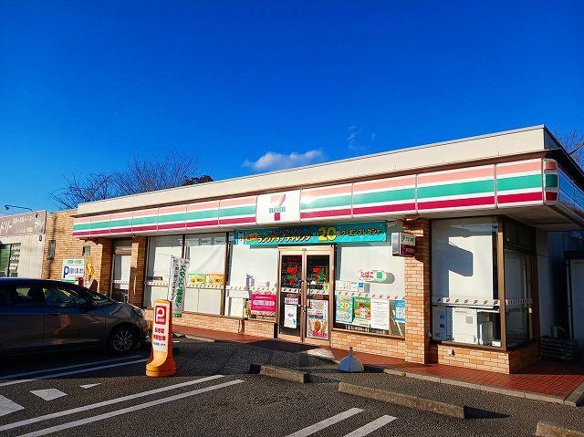 近くのセブンイレブン富士市天間店まで950m（徒歩12分）