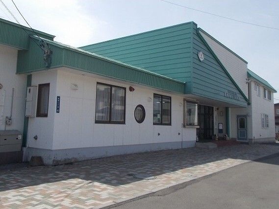 近くの函館あおい認定こども園まで650m(徒歩9分)
