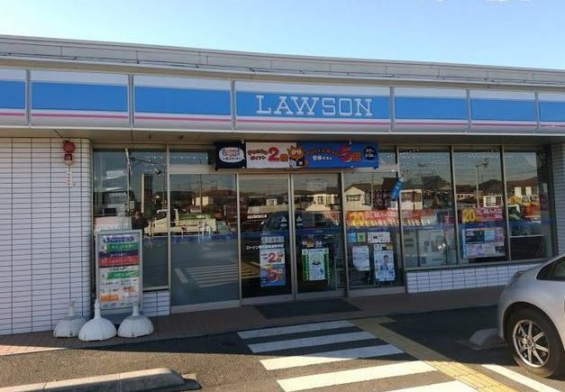 近くのローソンまで450m(徒歩6分)