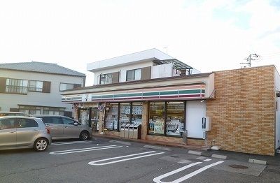 近くのセブンイレブン長泉店まで500m（徒歩7分）
