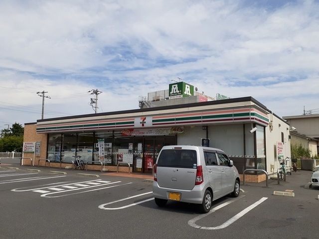近くのセブンイレブン岡山洲崎3丁目店まで450m（徒歩6分）