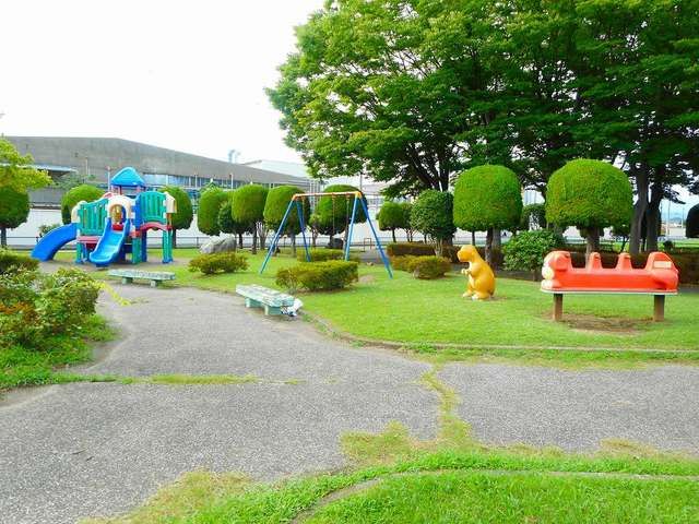 近くの福富公園まで850m（徒歩11分）