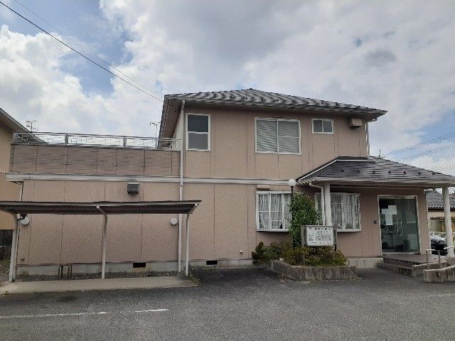 近くの病院まで1,080m（徒歩14分）