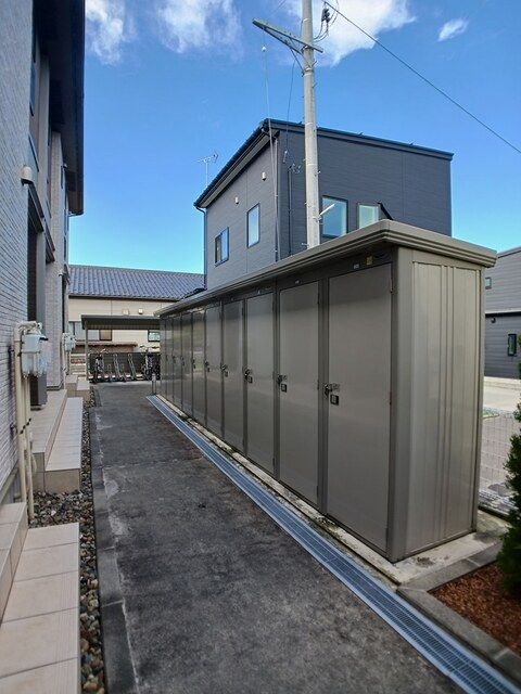 その他
