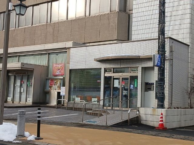 近くの京都北都信用金庫本店まで500m(徒歩7分)