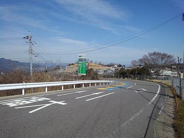 近くの別府湾スマートＩＣまで6,000m（徒歩75分）