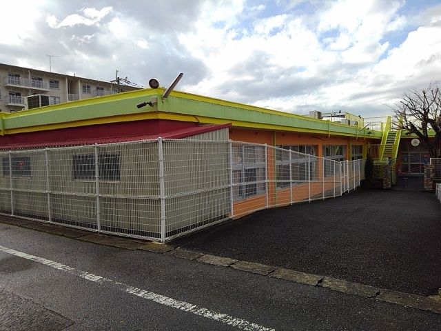 近くの保育園まで800m（徒歩10分）