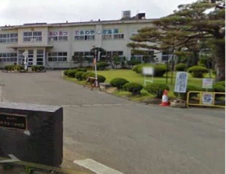 近くの新津第一小学校まで350m（徒歩5分）