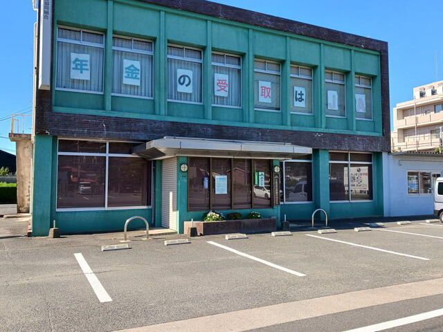 近くのJA糸島福吉支店まで700m（徒歩9分）
