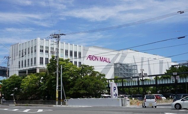 近くのイオンモール徳島様まで1,400m（徒歩18分）