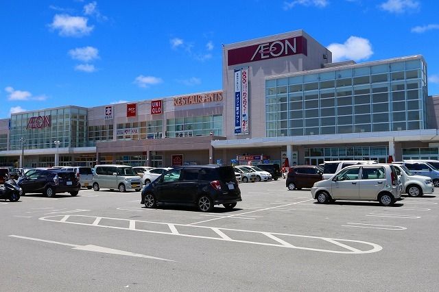 近くのイオン名護店まで1,400m(徒歩18分)