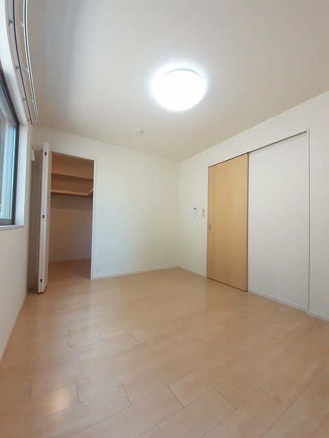 ベッドルーム