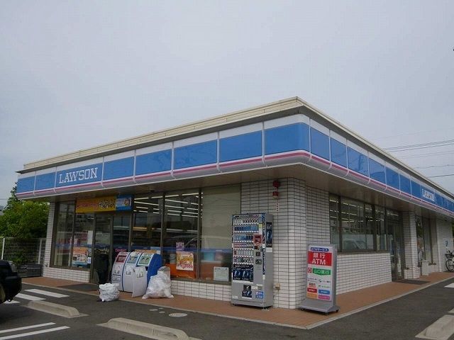 近くのローソン防府自力町店まで190m（徒歩3分）