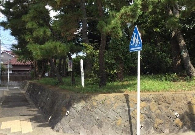 近くの松ヶ丘公園まで120m(徒歩2分)