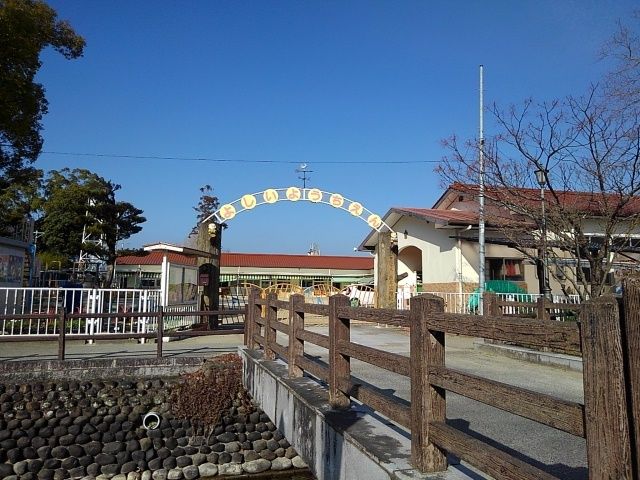 近くの吉井幼稚園まで610m(徒歩8分)