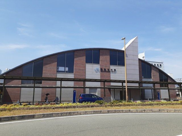 近くの東加古川駅まで1,000m（徒歩13分）