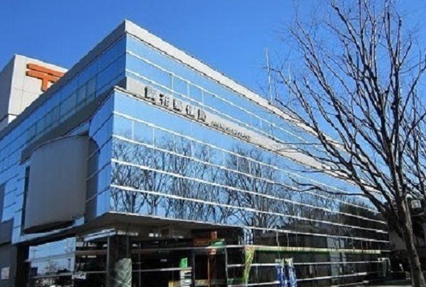 近くの調布郵便局まで1,200m（徒歩15分）