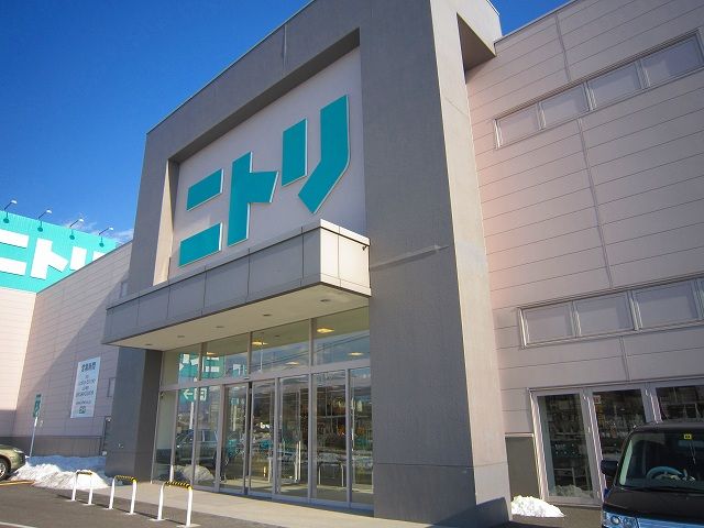 近くのニトリ佐久平まで500m(徒歩7分)