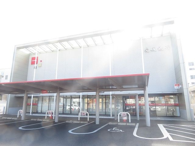 近くの愛媛銀行八幡浜支店様まで1,600m（徒歩20分）