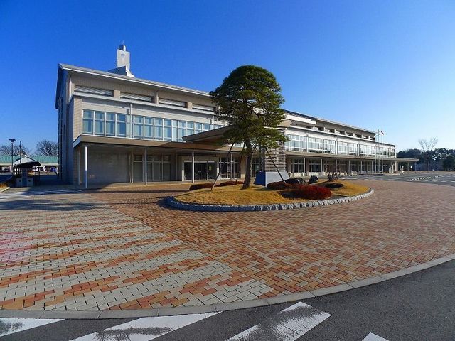 近くの邑楽町役場まで3,290m(徒歩42分)