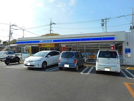 近くのローソン神辺湯野店まで450m(徒歩6分)