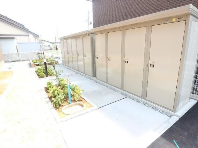 その他