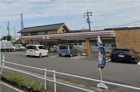 近くのセブンイレブン刈谷池田町店まで400m(徒歩5分)