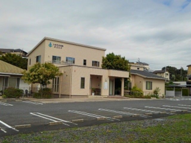 近くのいのうえ内科クリニックまで600m（徒歩8分）