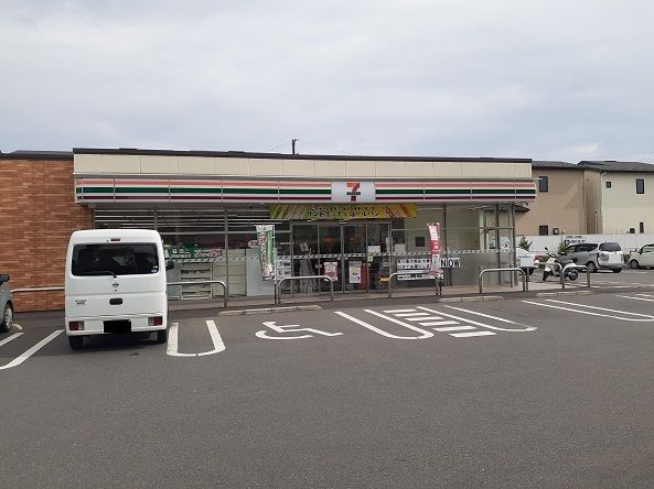 近くのセブンイレブン　浦和瀬ケ崎店まで300m（徒歩4分）