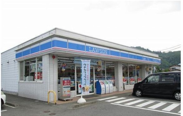 近くのローソン都留禾生店まで170m(徒歩3分)