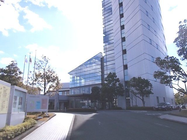 近くのOKBふれあい会館まで550m(徒歩7分)