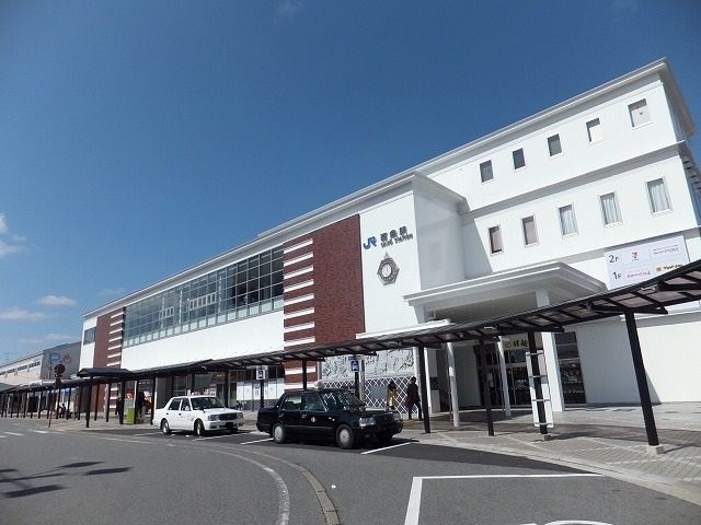 近くのJR西条駅まで2,430m（徒歩31分）