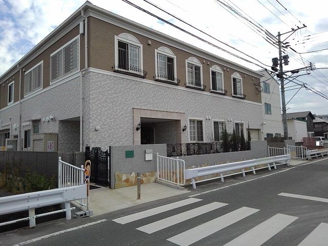 近くの青いほしこども園まで50m(徒歩1分)