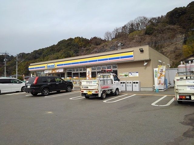 近くのミニストップ日田光岡店まで800m(徒歩10分)