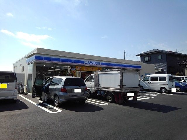 近くのコンビニまで500m（徒歩7分）